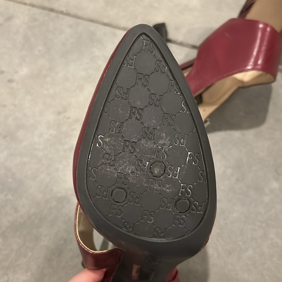 Franco Sarto Red Leather Slingback Pumps - Picture 5 of 5